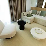 Nova New Boutique Building With Fee-based Parking & Terrace Apartment *