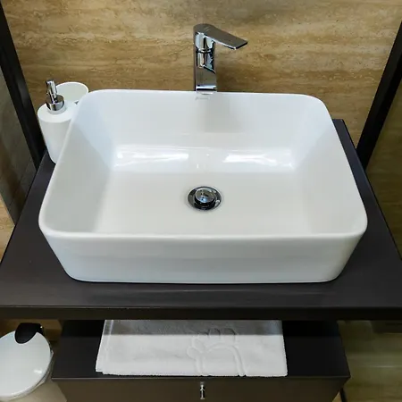 Nova New Boutique Building Apartment With Parking & Terrace *